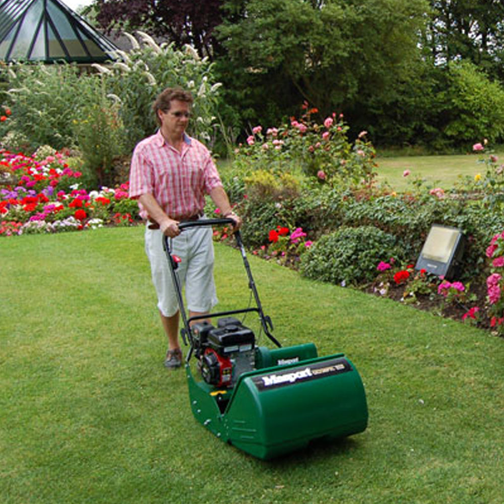 Masport Olympic 400 Petrol Cylinder Mower