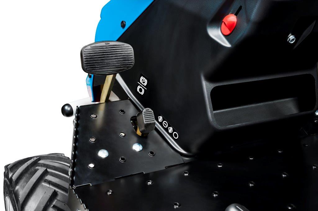 Bertolini MULCHER 92 PRO 4WD All Terrain Garden Tractor