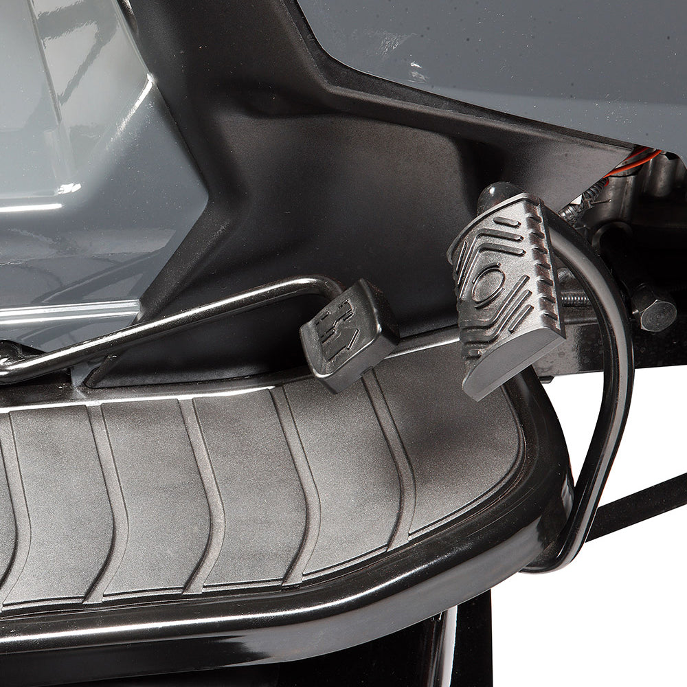 Oleo-Mac OM 108 L/16 KH 108cm Hydrostatic Side Discharge Lawn Tractor