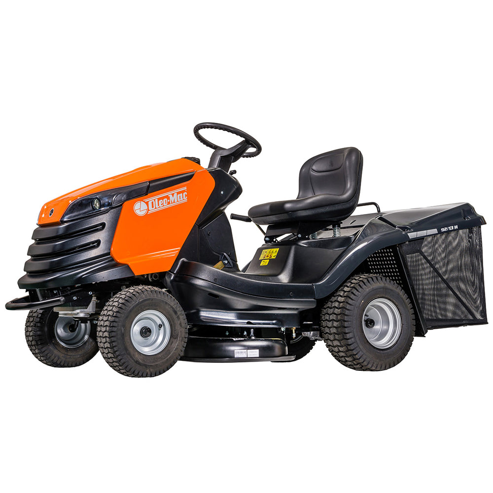 Oleo-Mac OM 92 S/16 KH Hydrostatic Rear Collect Lawn Tractor