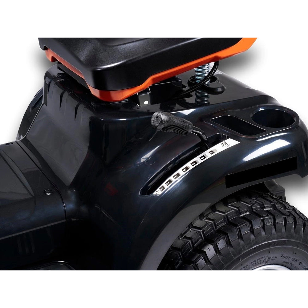 Oleo-Mac OM 109 L/19 KV Comfort 108cm Hydrostatic Side Discharge Lawn Tractor