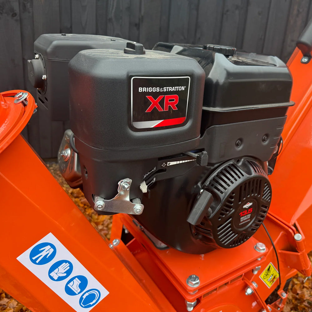 Rock RX-13 12cm 13hp Towable Petrol Chipper