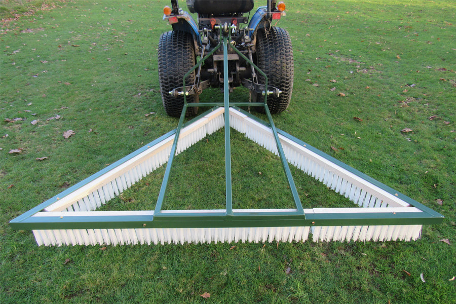 SCH 3TMB2 60" Mounted Triangular Maintenance Brush