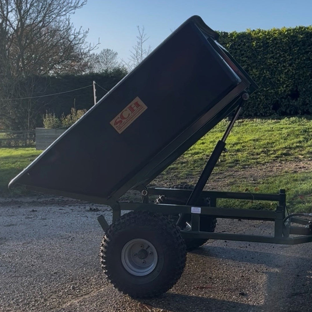 SCH LCPTPHTM Large 750kg Capacity Plastic Tipping Trailer with Manual Hydraulic Tip