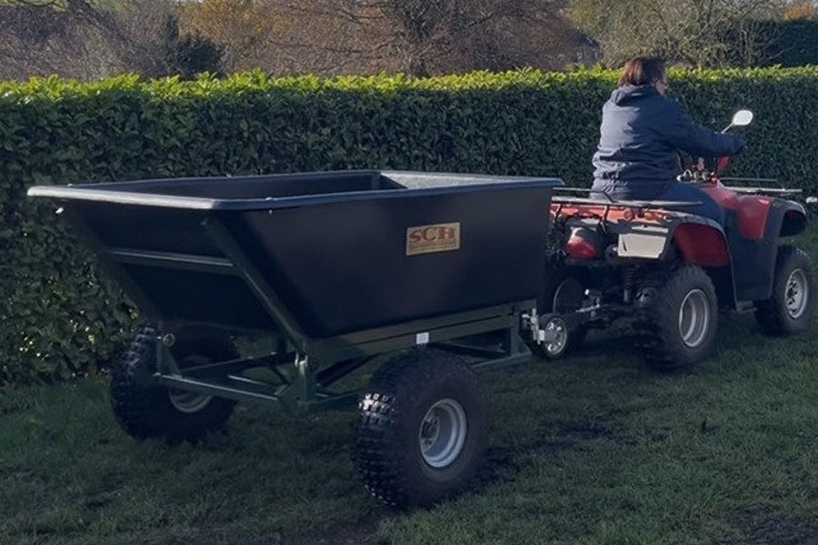 SCH LCPTPHTM Large 750kg Capacity Plastic Tipping Trailer with Manual Hydraulic Tip