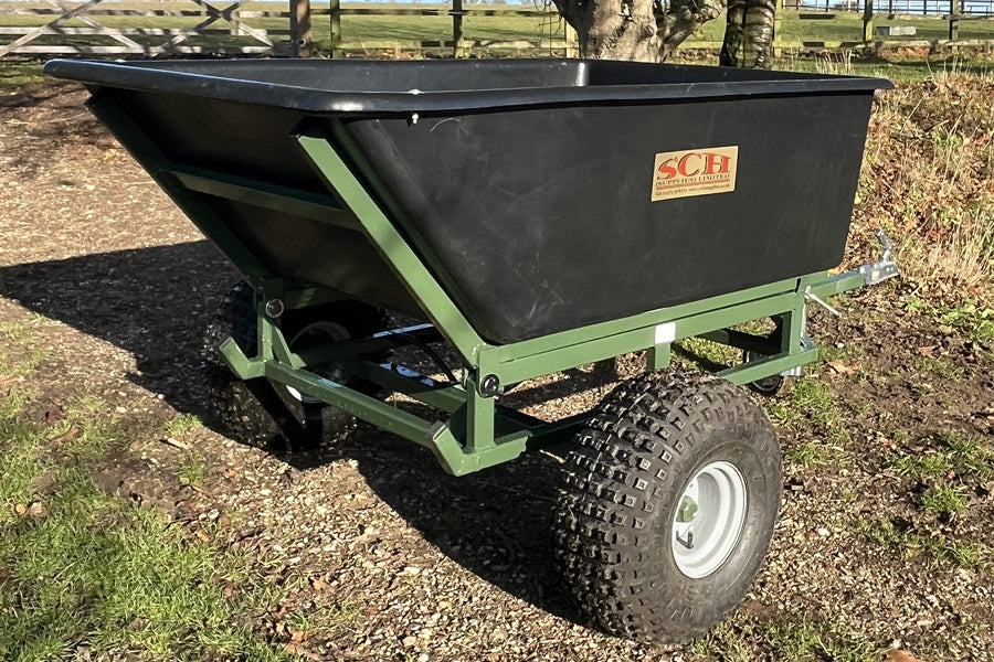 SCH LCPTPHTM Large 750kg Capacity Plastic Tipping Trailer with Manual Hydraulic Tip