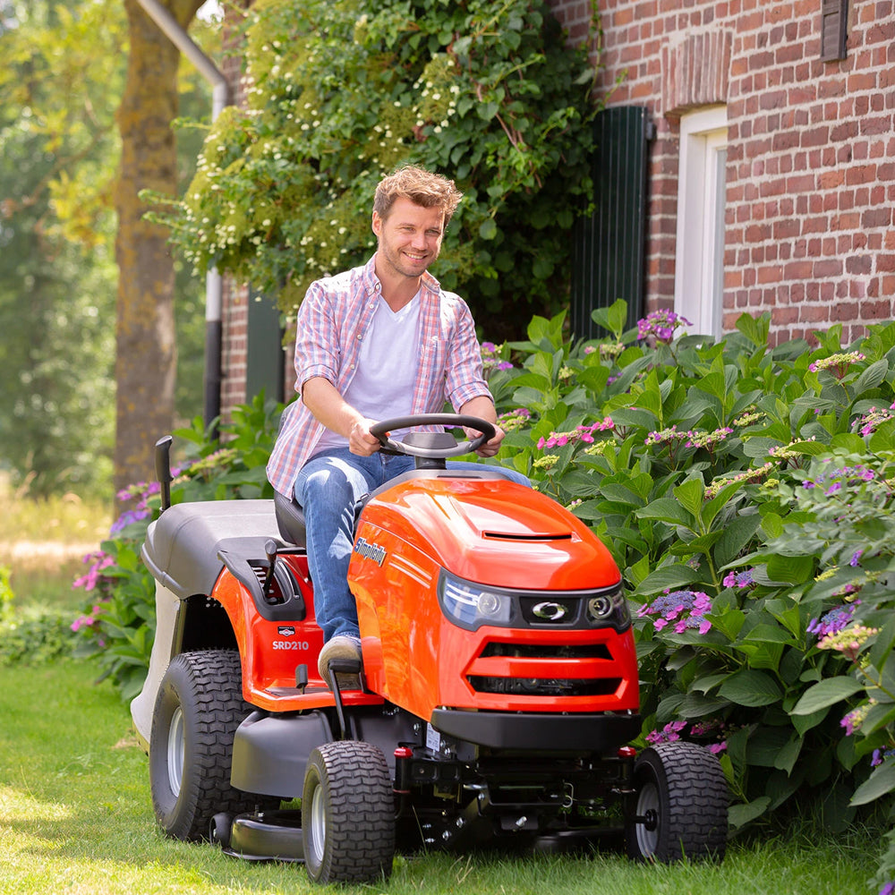 Simplicity Regent RD SRD210 96cm/38" Hydrostatic Rear Collect Lawn Tractor