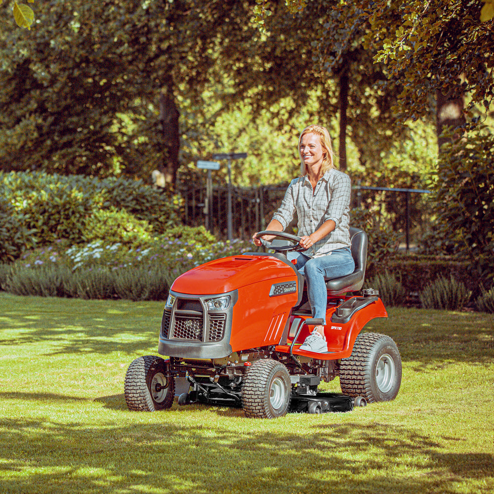 Snapper SPX110 107cm/42" Hydrostatic Side Discharge Lawn Tractor