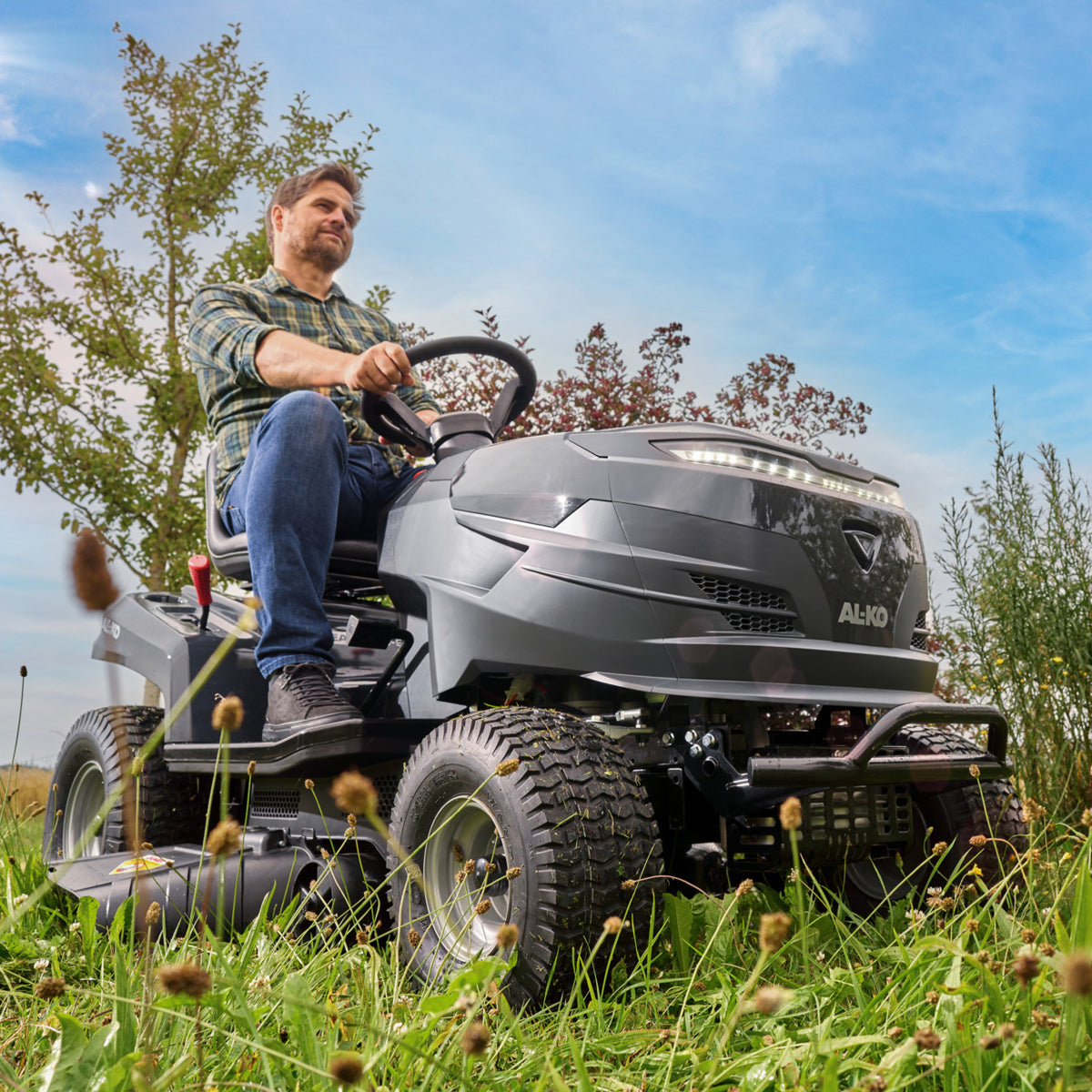 solo by AL-KO Easy 13-92.6 CS-A 93cm/36" Manual Side Discharge Lawn Tractor