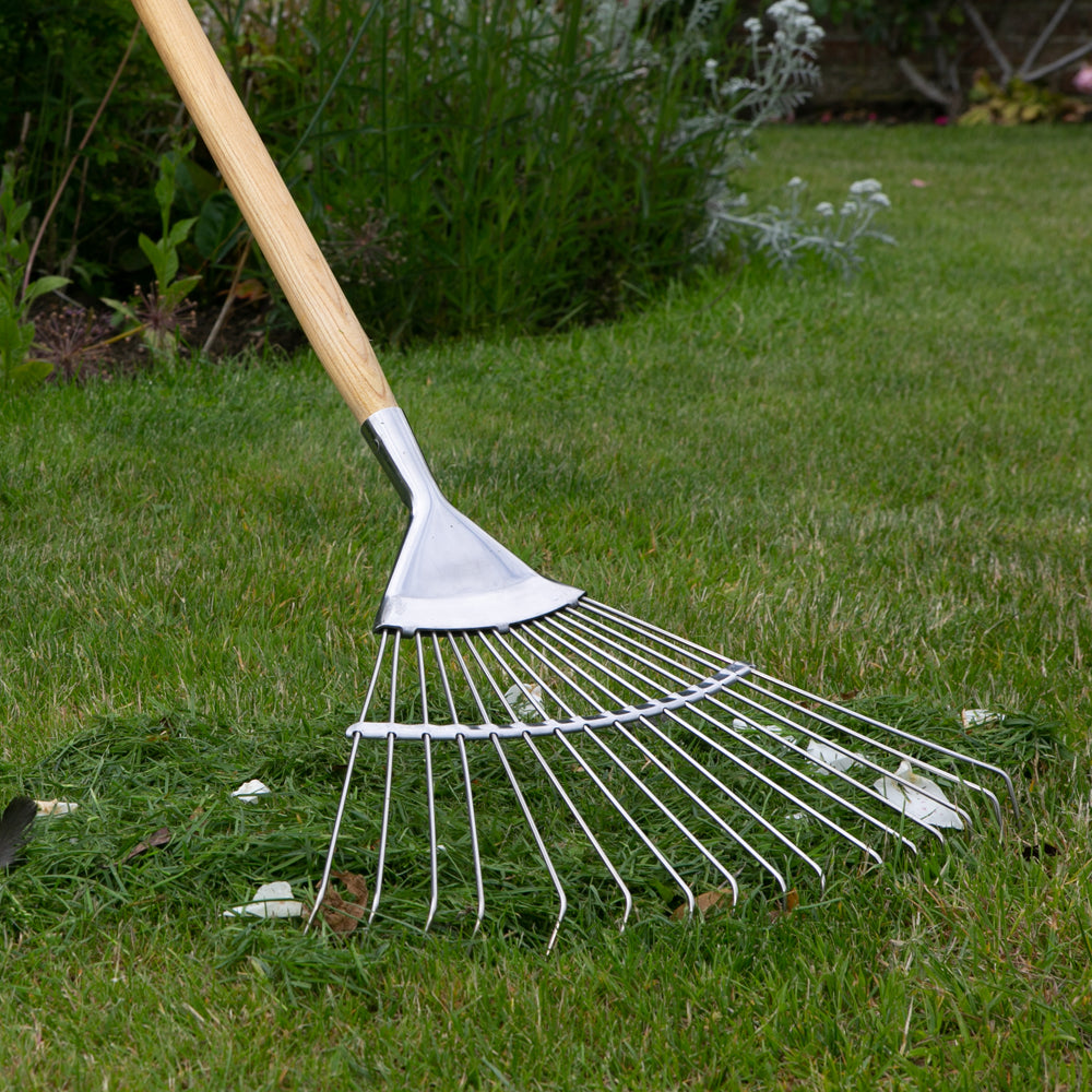 Wilkinson Sword Stainless Steel Lawn Rake 1111120W