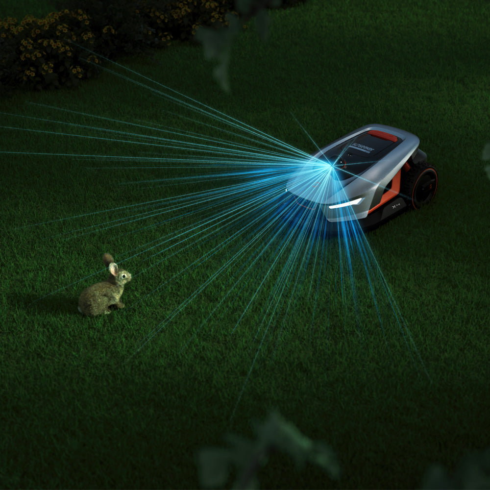 Sunseeker Elite X4 Wireless Robotic Lawn Mower (1200m²)