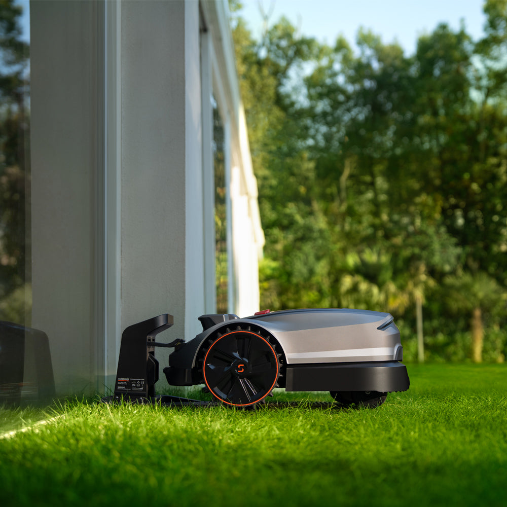 Sunseeker Elite X3 Gen 2 Wireless Robotic Lawn Mower (800m²)