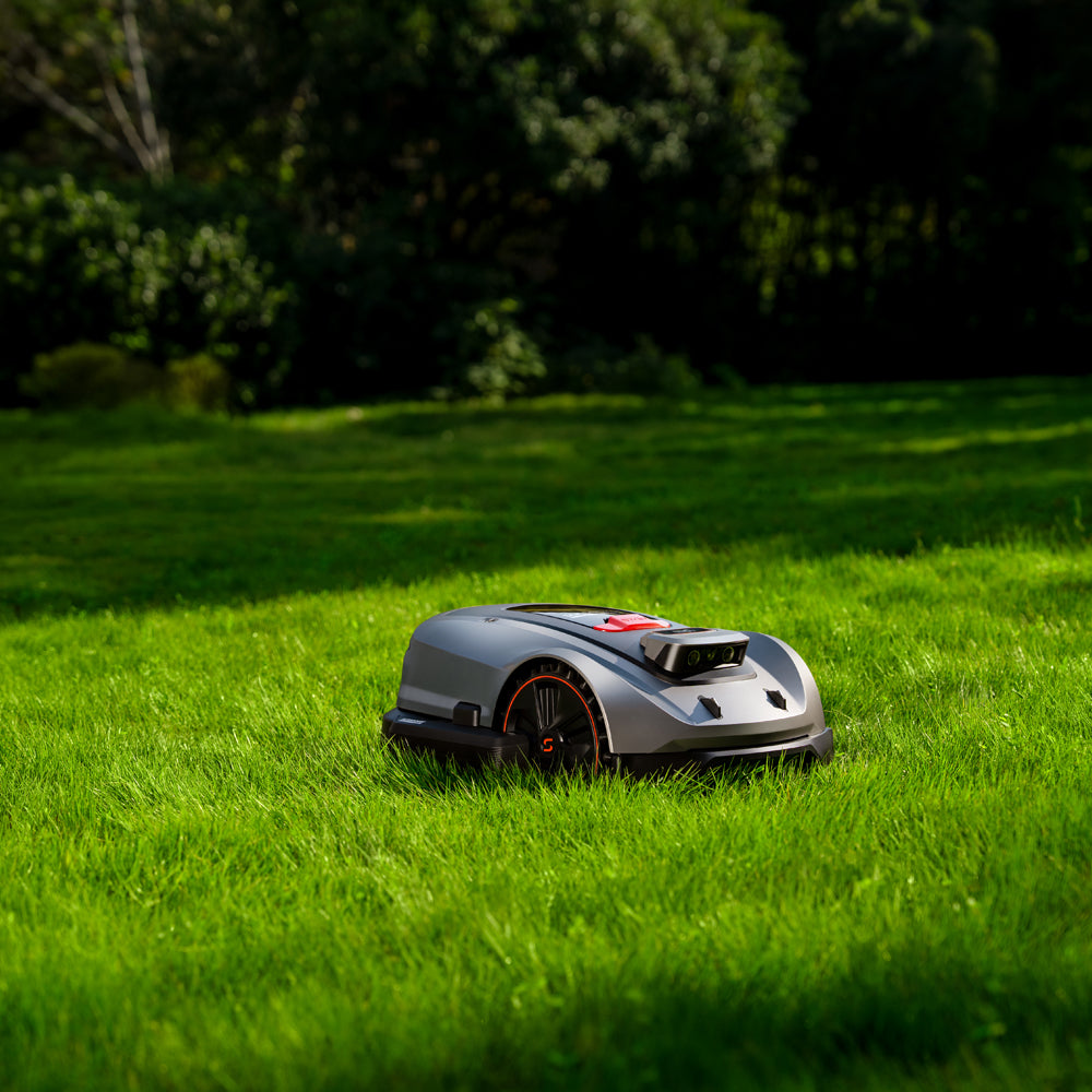 Sunseeker Elite X3 Gen 2 Wireless Robotic Lawn Mower (800m²)