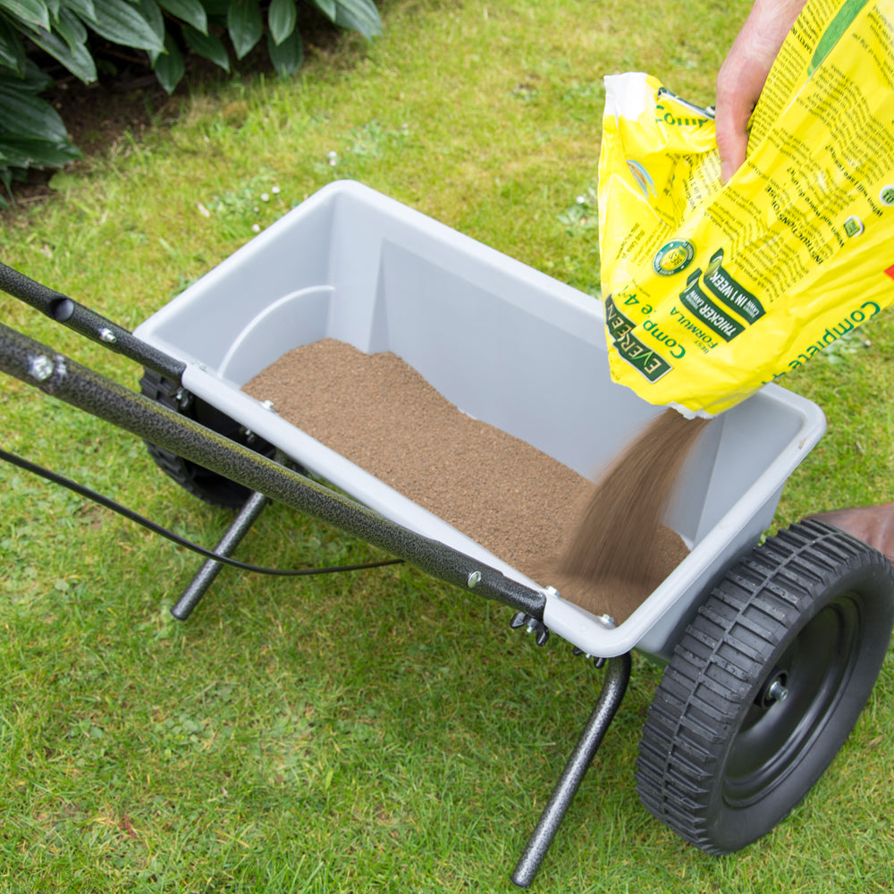 The Handy THDS 27kg Push Drop Spreader