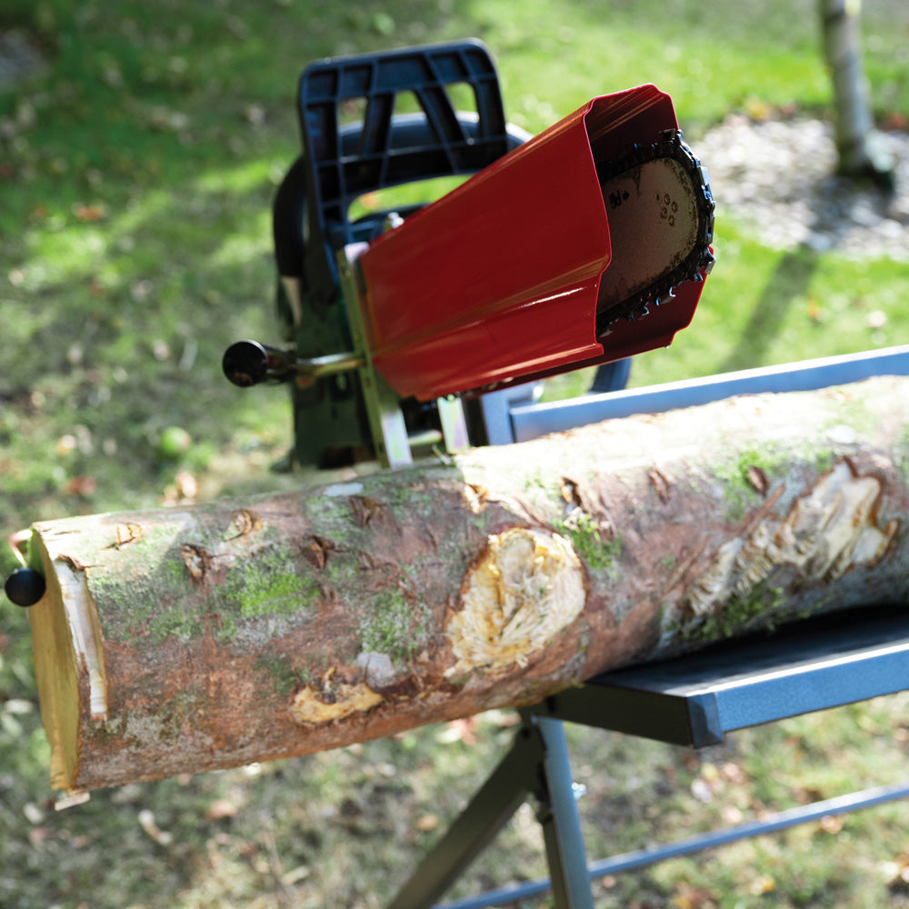 The Handy Saw Horse with Chainsaw Support