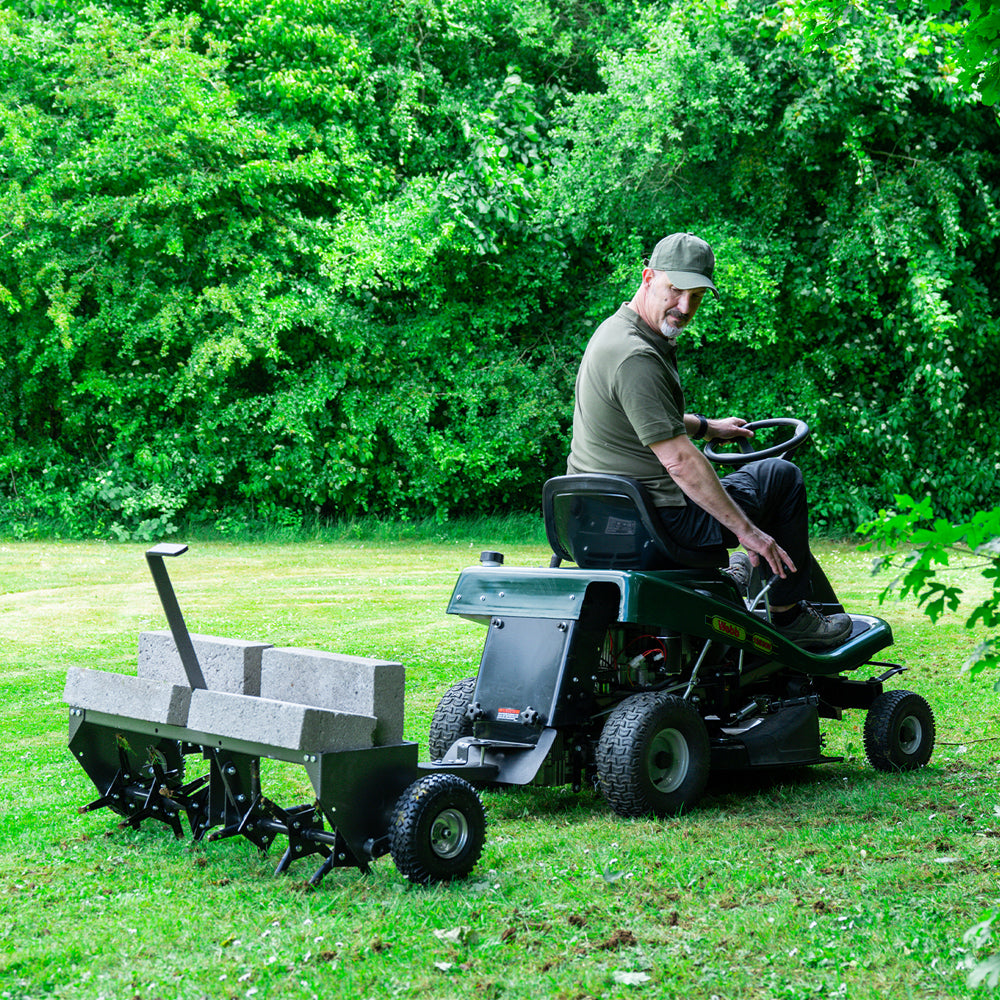 The Handy THTPA40 102cm / 40" Towed Plug Aerator