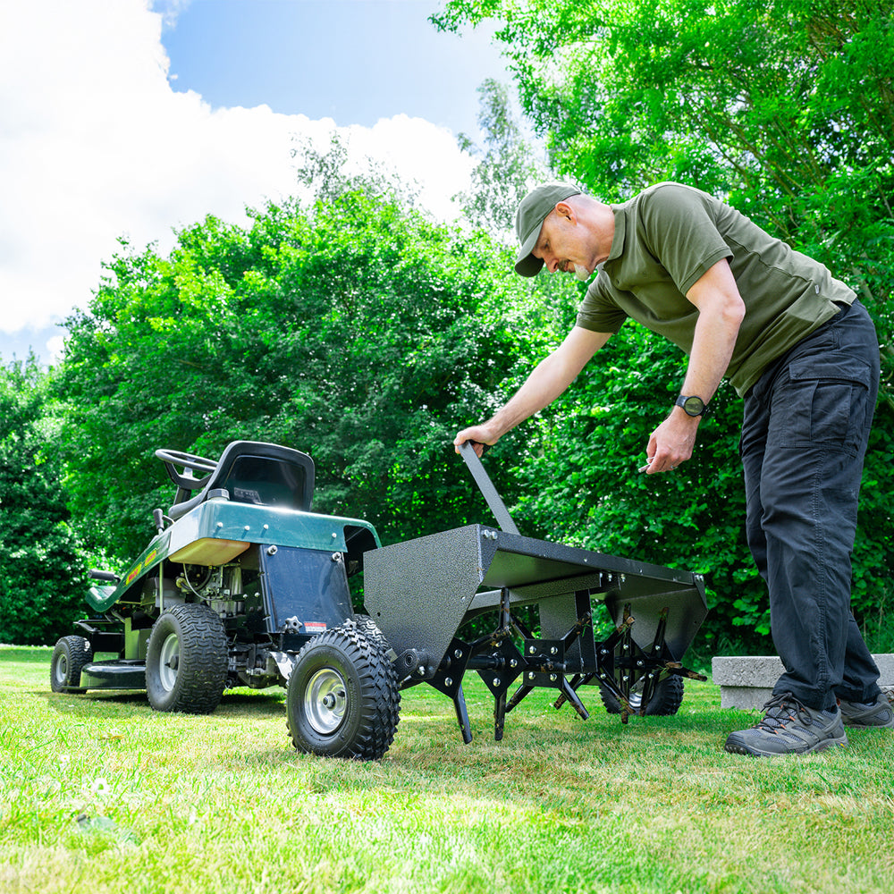 The Handy THTPA40 102cm / 40" Towed Plug Aerator