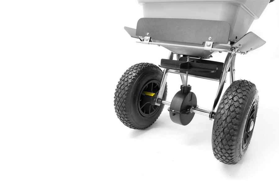 The Handy THSS80 36.5kg Push Salt Spreader