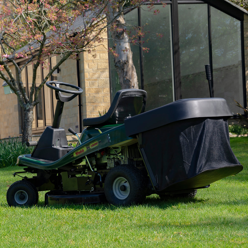 Webb 12530 77cm (30") Rear Collect Hydrostatic Ride-On Lawn Mower