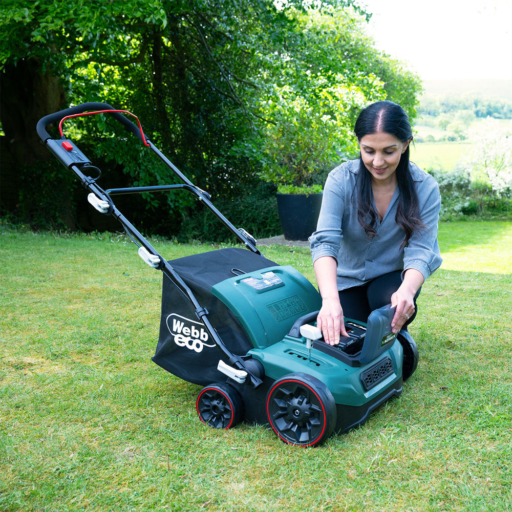 Webb Eco WEV20X2SRBARE X-Series 40V (20V+20V) Cordless Lawn Scarifier Rake (Bare Tool)