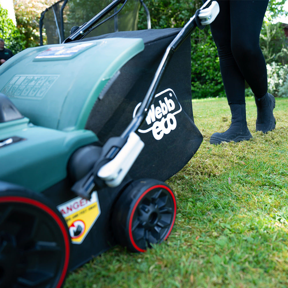 Webb Eco WEV20X2SRBARE X-Series 40V (20V+20V) Cordless Lawn Scarifier Rake (Bare Tool)