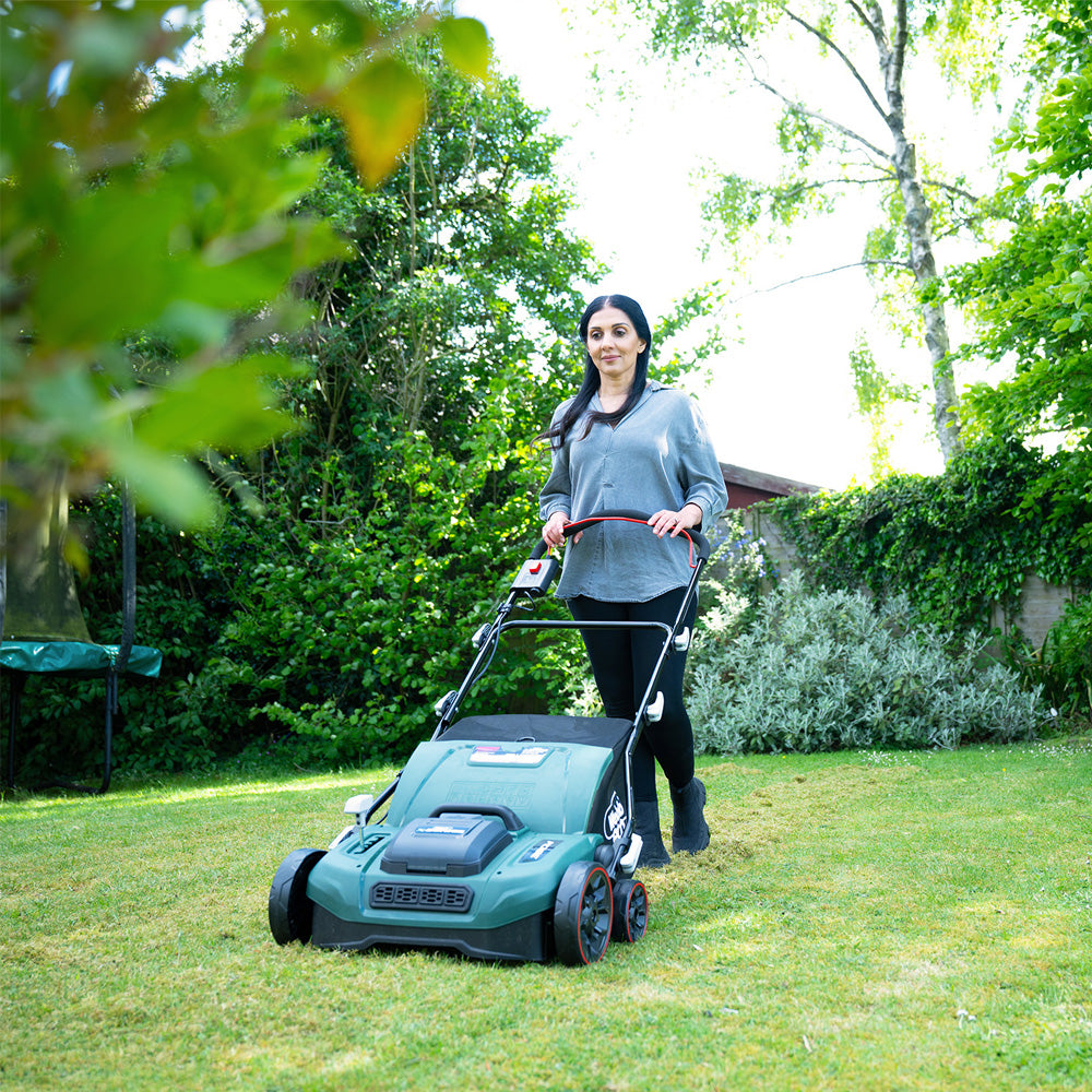 Webb Eco WEV20X2SRBARE X-Series 40V (20V+20V) Cordless Lawn Scarifier Rake (Bare Tool)