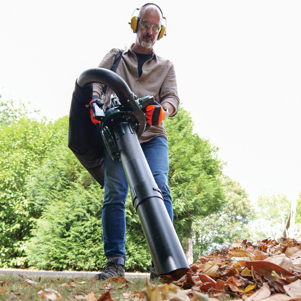 Webb WEBV26 Petrol Blower Vacuum