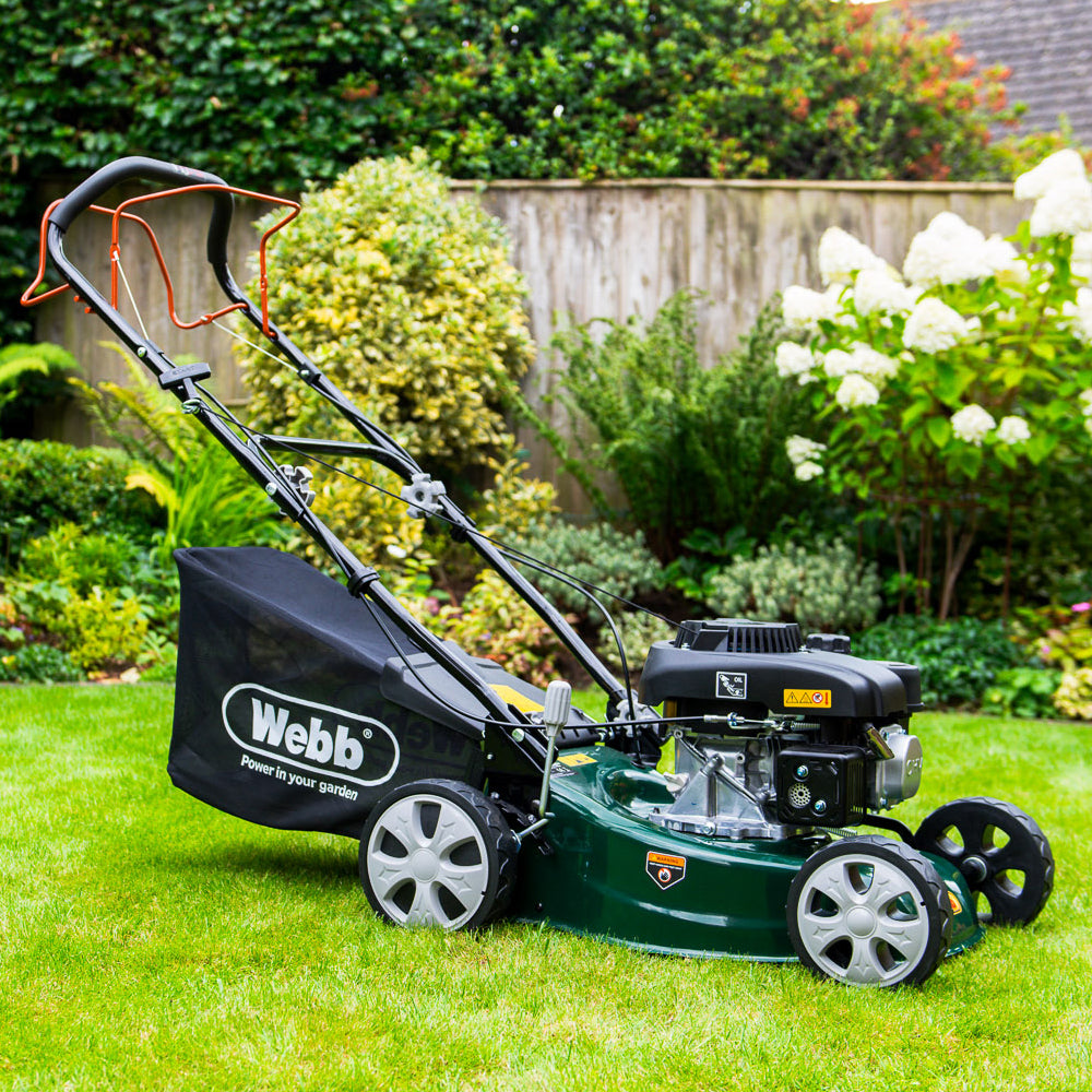 Webb WER410SP Classic 41cm (16") Self-Propelled Petrol Lawn Mower