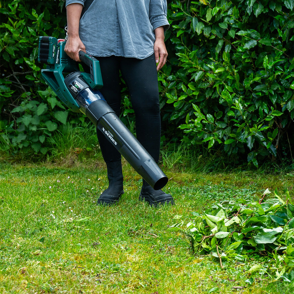Webb Eco WEV20X2ABB4X X-Series 40V (20V+20V) Cordless Leaf Blower (with 2 x 4Ah Batteries & Twin USB Charger)