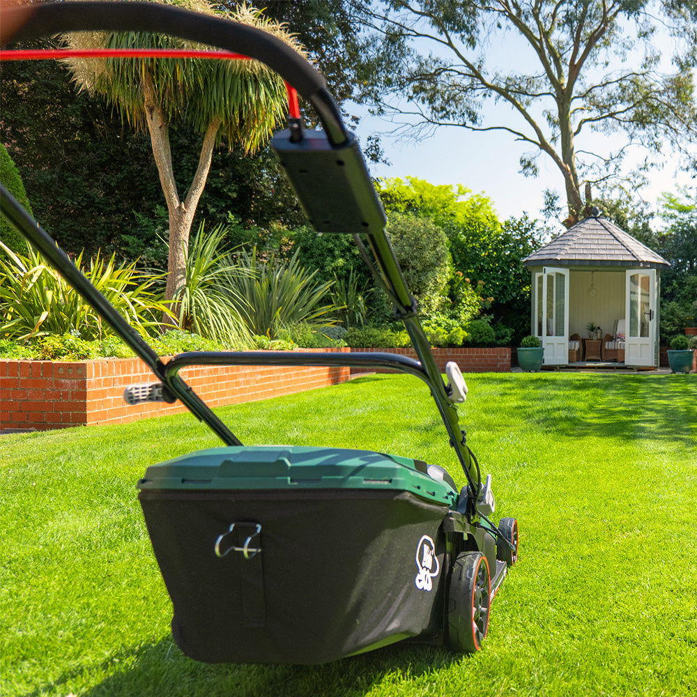 Webb Eco WEV20X2LM38RRB4 X-Series 40V (20V+20V) Push Rear Roller Cordless Lawn Mower (with 2 x 4Ah Batteries & Twin Charger)