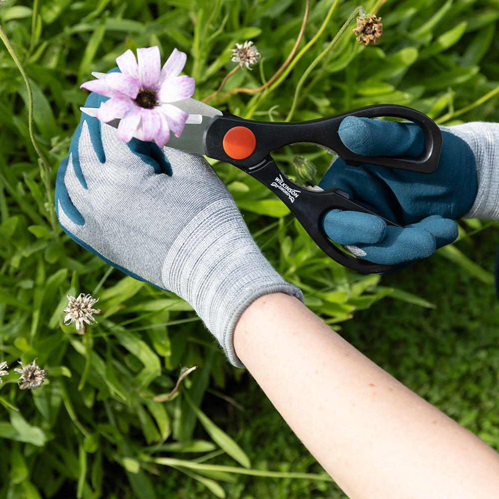 Wilkinson Sword Serrated Scissors 1111379W