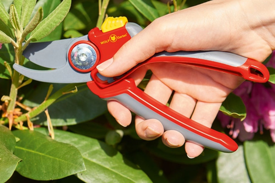 WOLF-Garten 'Premium Plus' Bypass Secateurs