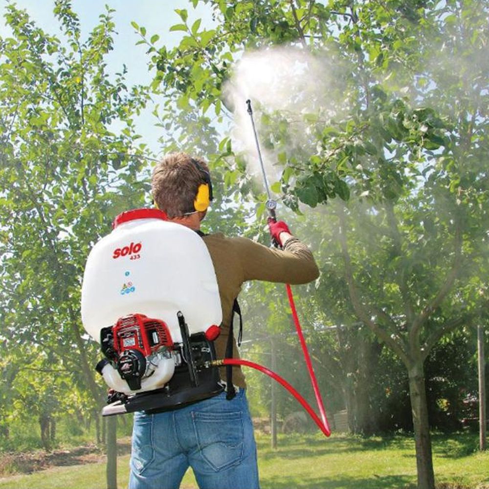 Solo 417 18 Litre BatteryOperated Backpack Sprayer