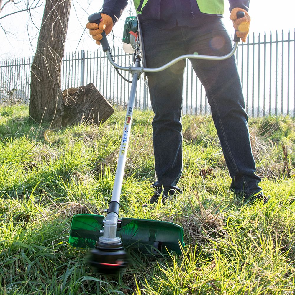 Cobra BC260C Petrol Brush Cutter