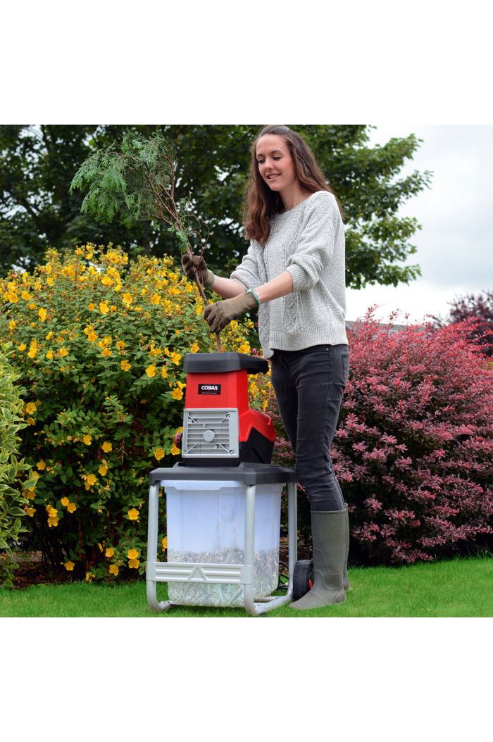 Cobra Garden Shredders, Wood Chippers & Stump Grinders Cobra Garden