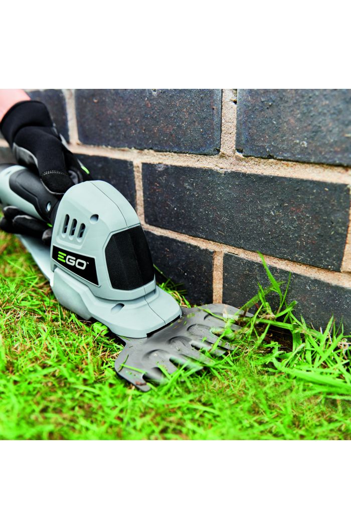 Hand Trimmers / Grass Shears The Green Reaper