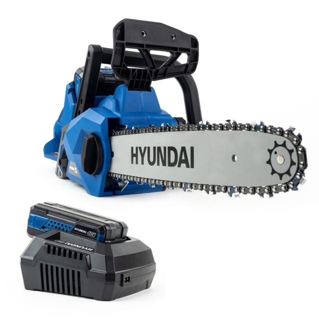 Hyundai HYC40Li 35cm 40V Cordless Chainsaw (with 2.5Ah Battery & Charger) 