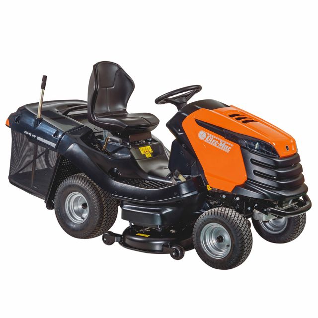 Oleo-Mac OM 106 S/24 KH Hydrostatic Rear Collect Lawn Tractor
