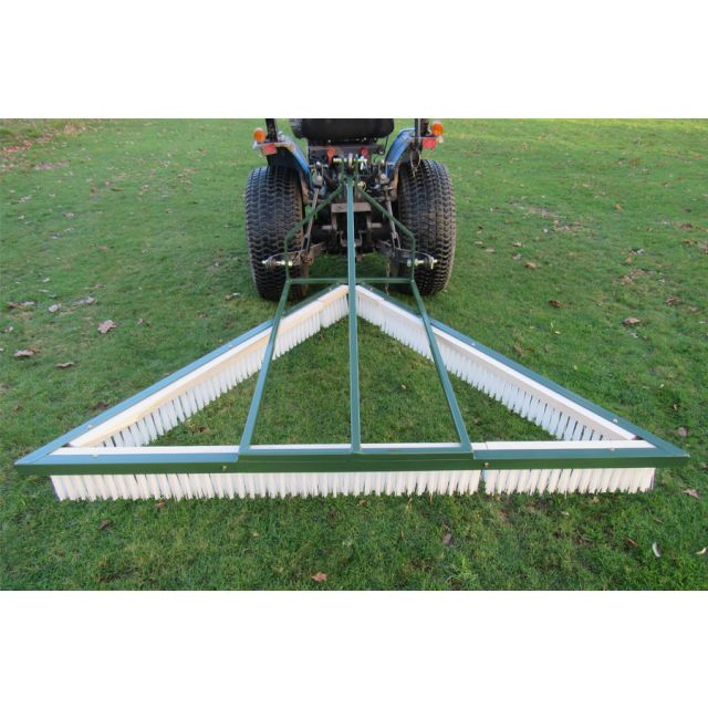 SCH 3TMB2 60" Mounted Triangular Maintenance Brush 