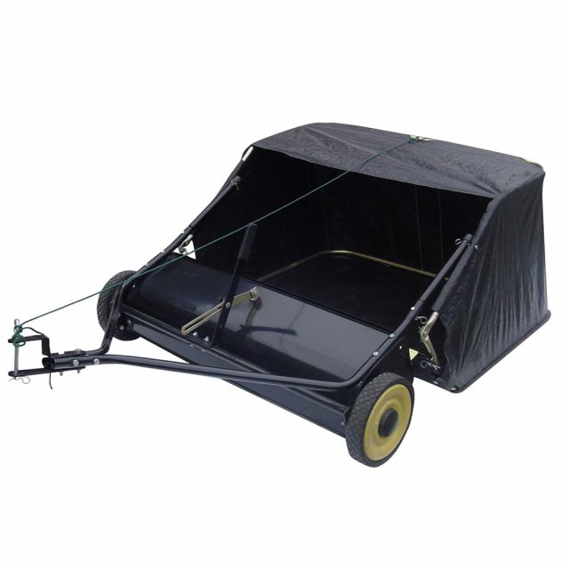 The Handy THTLS38 38" Towed Sweeper