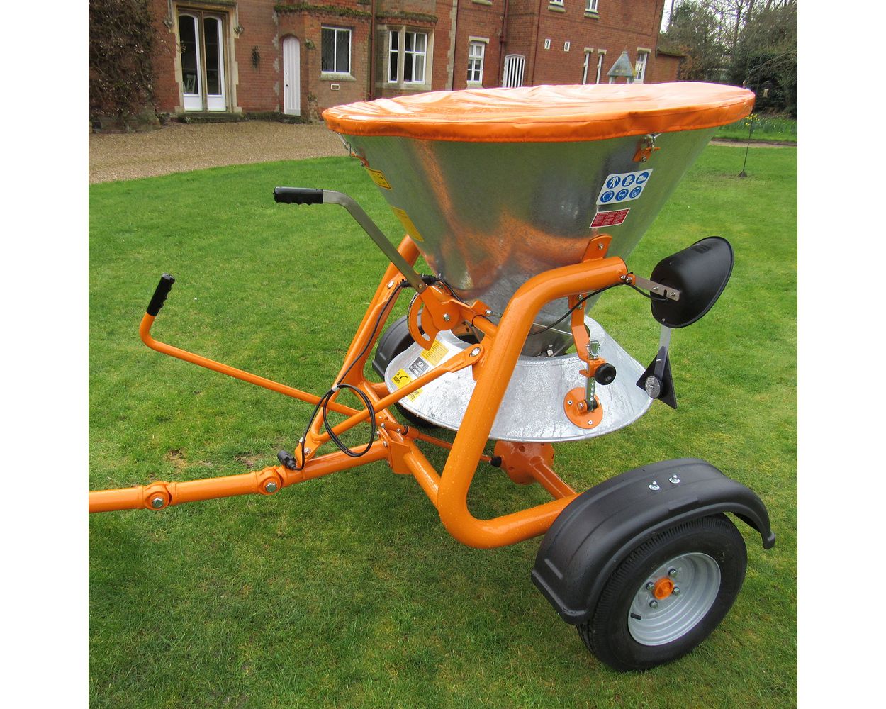SCH GAM310 310 Litre Galvanised Towed Salt Spreader with Lights