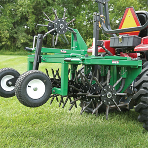 AET60 category 1, 3-point hitch mounting